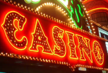 TRIBUNE: Gov. Quinn vetoes gambling expansion